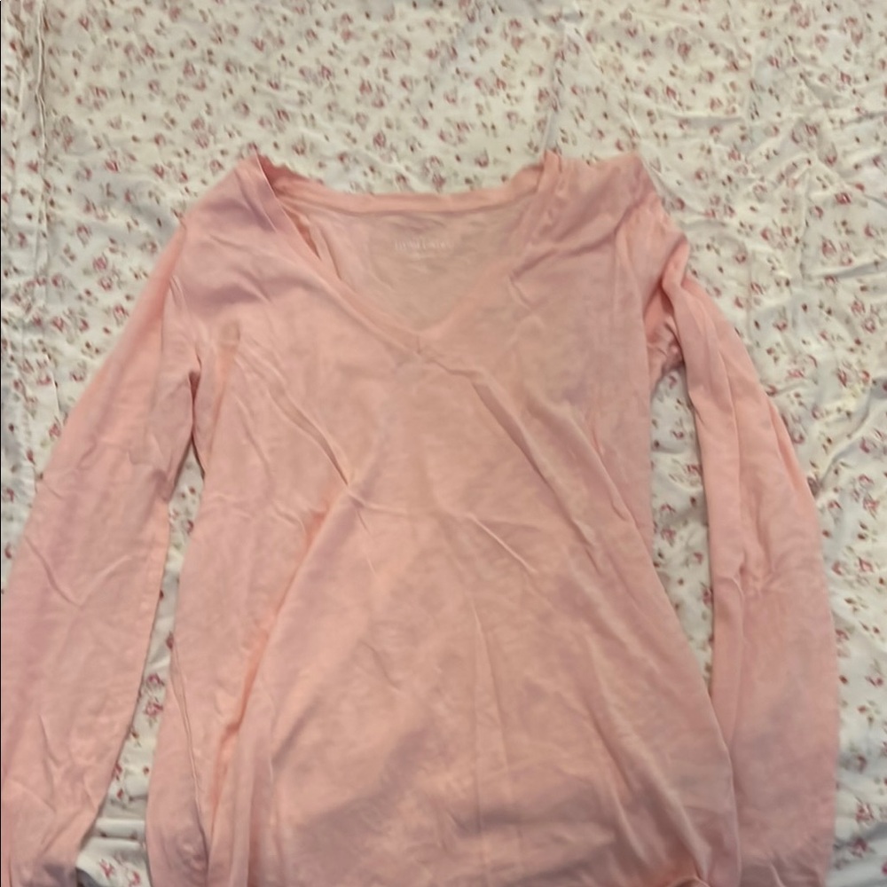 Women's Pink V-Neck Top